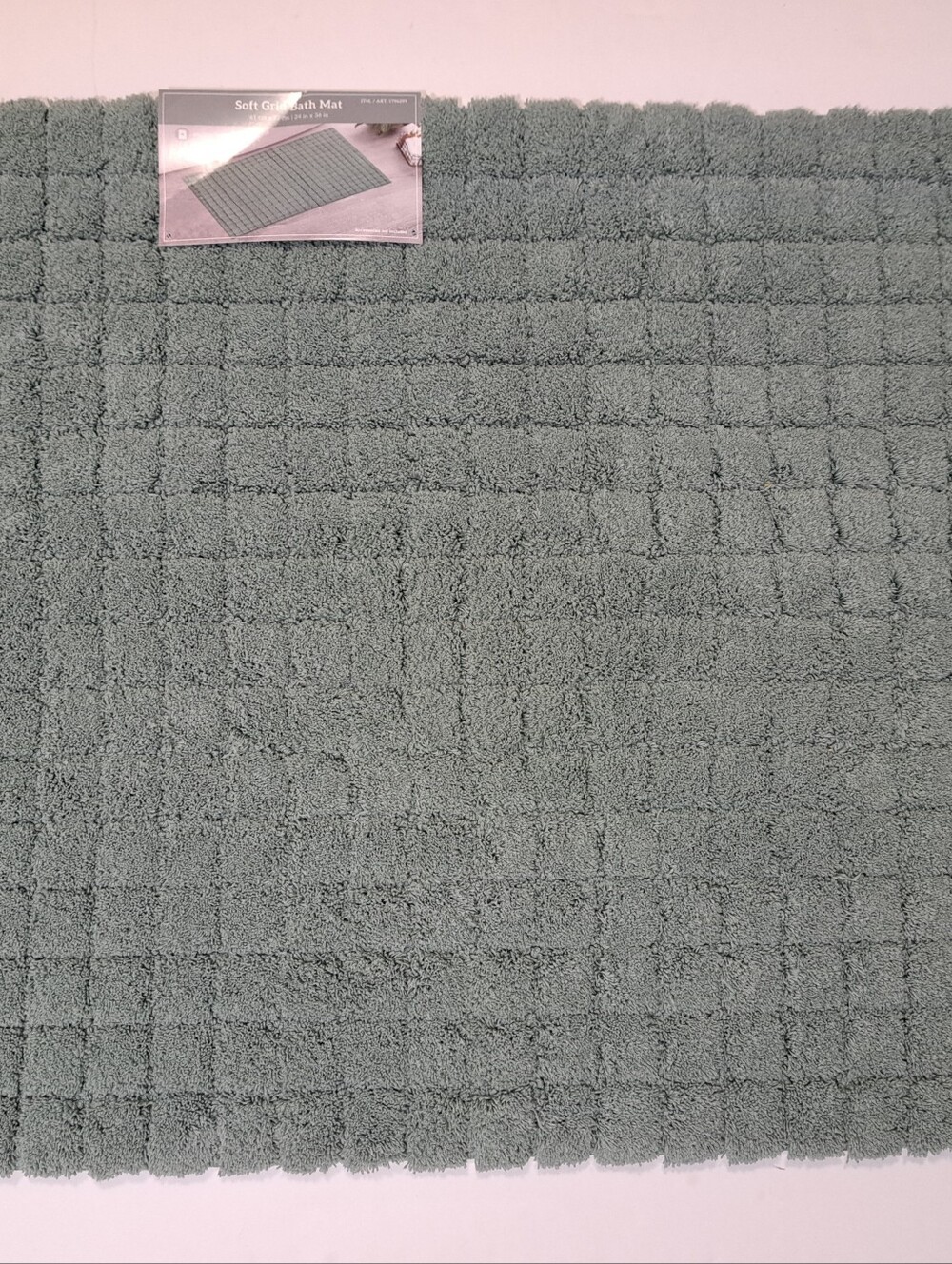Soft Textured Grid Bathroom Bath Rug Green Devgiri 24" x 36"
